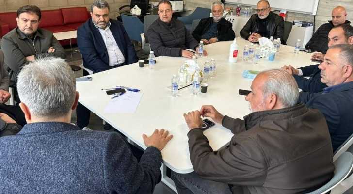 بلدية القريّة تبحث مع وفد حركة أمل واتحادات البلديات أوضاع النازحين في شرق صيدا