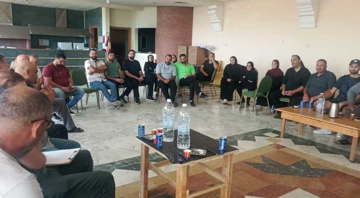 بلدية عديسة تبدأ سلسلة زيارات للعائلات النازحة لمتابعة احتياجاتها