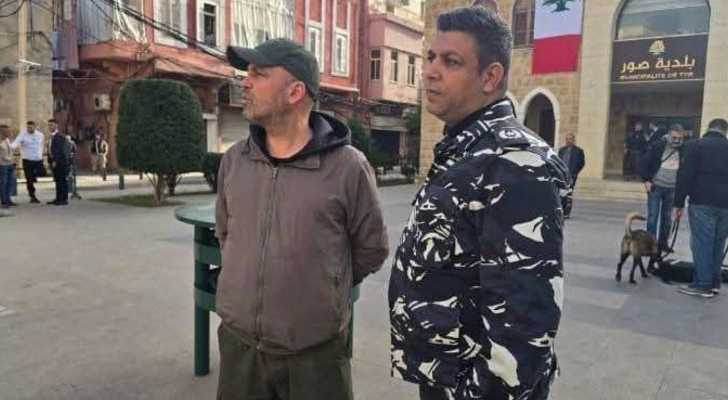دورية مشتركة لشرطة بلدية صور والدرك تواصل إزالة المخالفات في المدينة