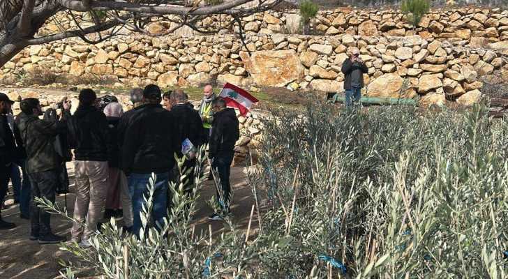 اتحاد بلديات جبل عامل يوزّع نصوب الزيتون على البلدات الحدودية المتضررة