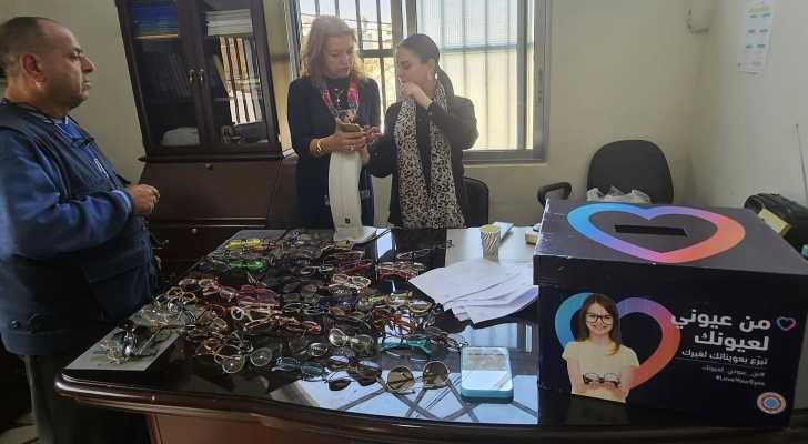 بالصور: بلدية كفرشيما تنظم حملة وطنية للتبرع بالنظارات المستعملة