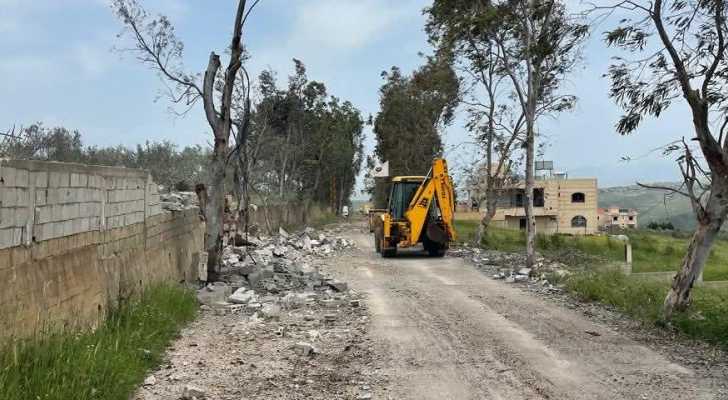 بلدية شقرا ودوبيه تباشر فتح الطرقات بعد وقف إطلاق النار