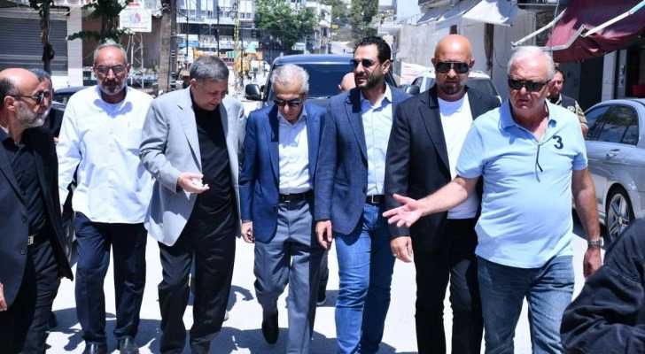 وزير الاقتصاد يعاين أضرار العدوان في النبطية ويبحث مع رئيس البلدية سبل دعم التعافي الاقتصادي