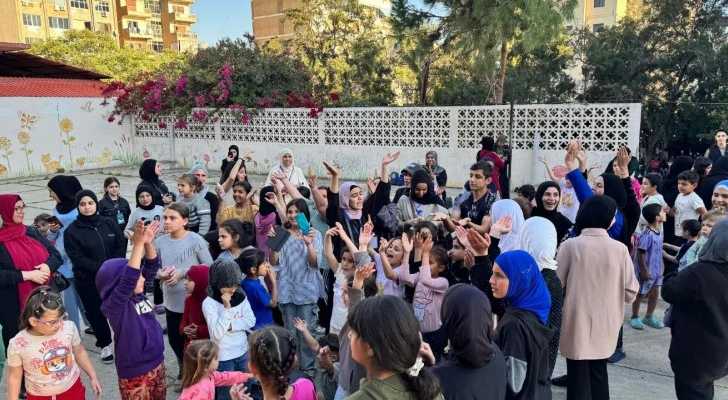 بلدية صيدا تواصل تنظيم الأنشطة الرياضية والترفيهية للأطفال النازحين في مراكز الإيواء