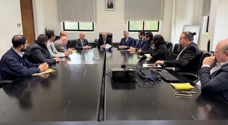بلدية الميناء تزور مجلس الإنماء والإعمار لبحث خدمات المنطقة