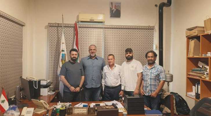 بلدية دورس تبحث مع مصلحة الزراعة دعم المزارعين وتطوير مشاريع بيئية في البلدة