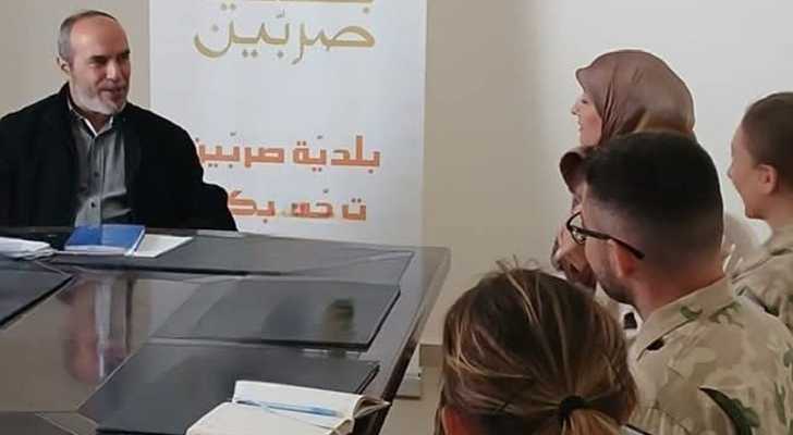 رئيس بلديّة صرُبّين يستقبل وفدًا من الكتيبة البولنديّة