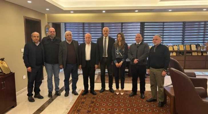 اتحادا بلديات إقليم الخروب يبحثان مع مجلس الجنوب دعم مراكز الإيواء وتعزيز الاستجابة للنازحين