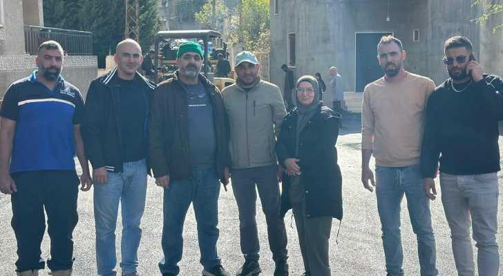 بلدية كفرا تتابع أعمال تعبيد الطريق الداخلي بدعم من وزارة الأشغال