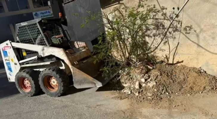 بلدية جويا تنفذ حملة تنظيف مكثفة لتعزيز النظافة في الشوارع والأرصفة