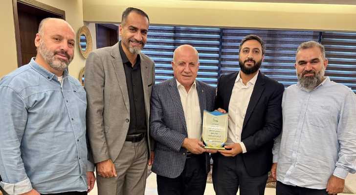 وفد من بلدية عبا يزور رئيس مجلس الجنوب لبحث احتياجات البلدة التنموية