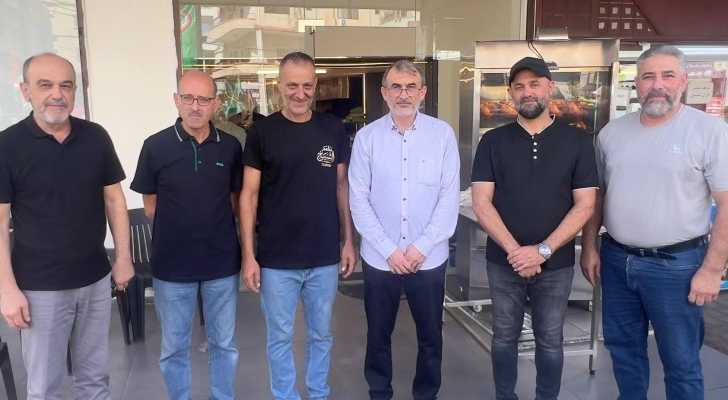 بلدية الخيام تزور مطعم «الشيخ» في حارة صيدا وتلتقي أبناء البلدة