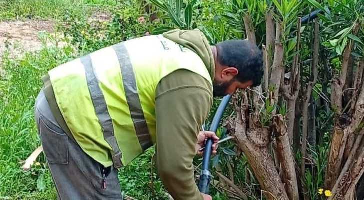 بلدية الغبيري تواصل دعم مراكز النزوح… تعبئة خزانات المياه لتأمين الاحتياجات الأساسية