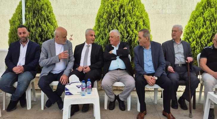 وفد من اتحاد بلديات إقليم الخروب الشمالي يهنئ العميد مازن بصبوص بتعيينه مديرًا عامًا للنقل البري والبحري