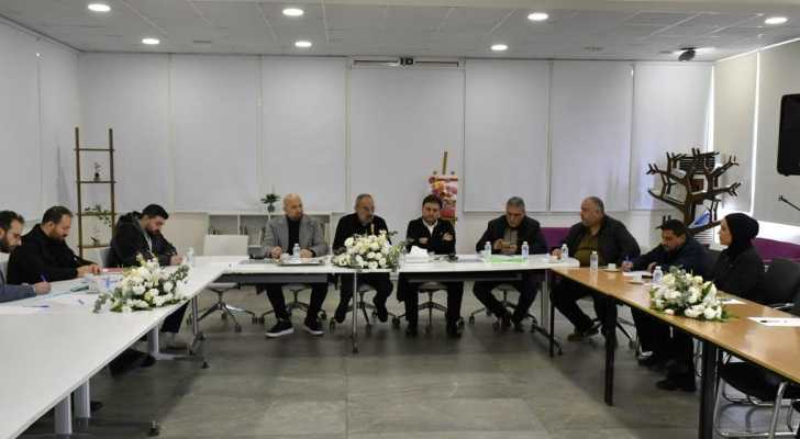 بلدية مدينة النبطية وجمعية تجار النبطية تعقد اجتماعًا تنسيقيًا لضبط الأسواق خلال رمضان