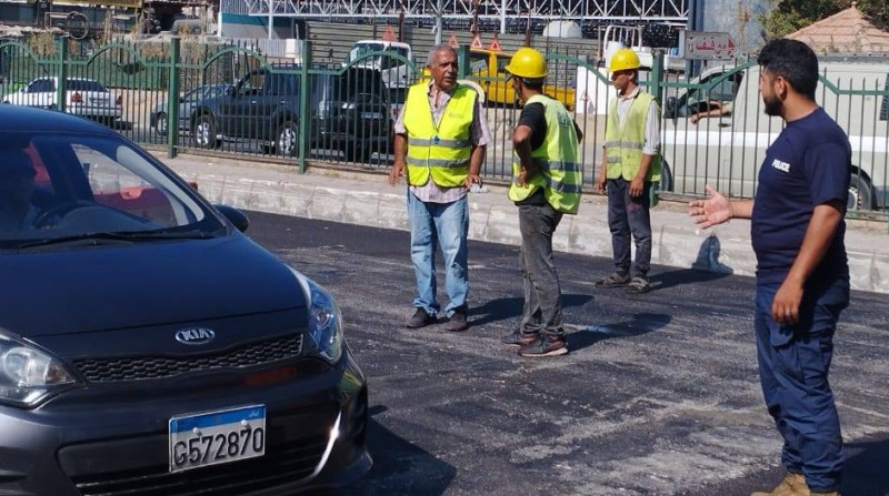 اتحاد بلديات الضاحية يتابع اعمال تعبيد الطرقات التي تنفذها وزارة الأشغال