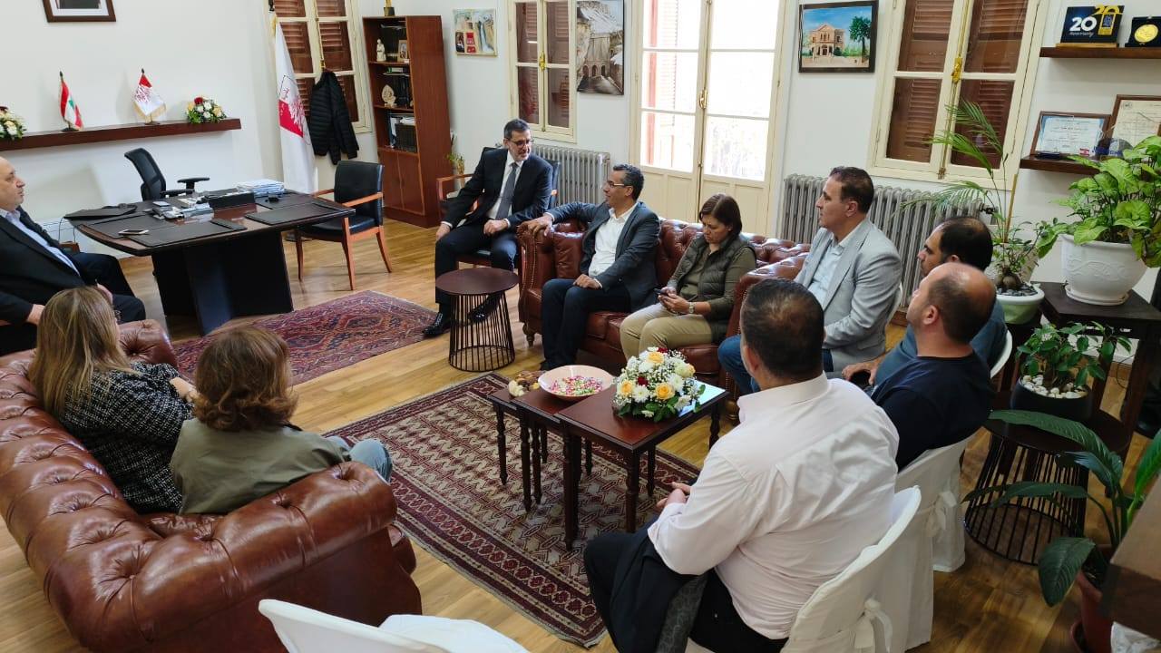 رئيس بلدية جزين يبحث تعزيز القطاع الزراعي وتأمين الدعم للمزارعين